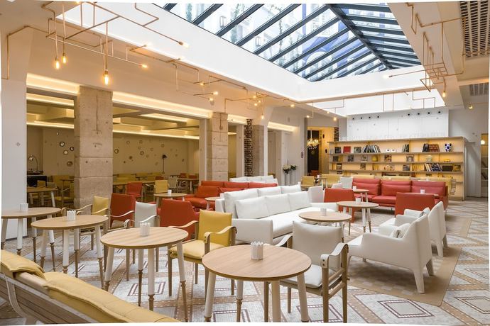 Imagen de los interiores del Hotel 34B - Astotel. Foto 17