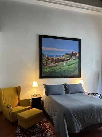 Imagen de la habitación del Hotel 352 Guest House. Foto 18