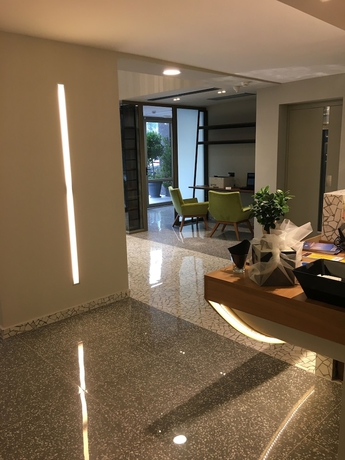 Imagen de los interiores del Hotel 360 Degrees Pop Art. Foto 11