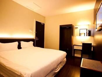 Imagen de los exteriores del Hotel 360 Inn. Foto 13