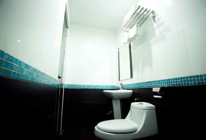 Imagen de la habitación del Hotel 360 Inn. Foto 9