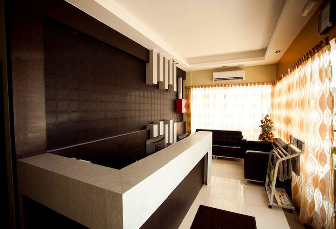 Imagen de los interiores del Hotel 360 Inn. Foto 15
