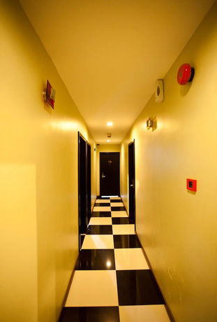 Imagen de los interiores del Hotel 360 Inn. Foto 16