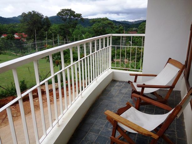 Imagen de la habitación del Hotel 360 Kalaw. Foto 2