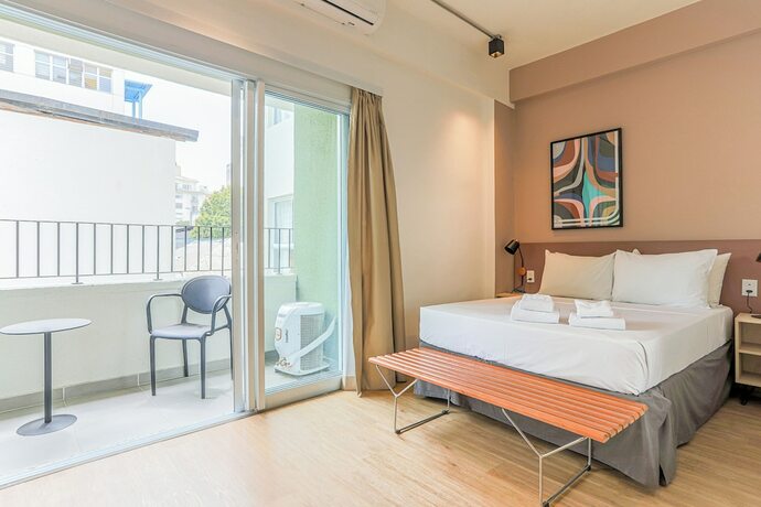 Imagen de la habitación del Hotel 360 Rbs El&iacute;seos. Foto 21