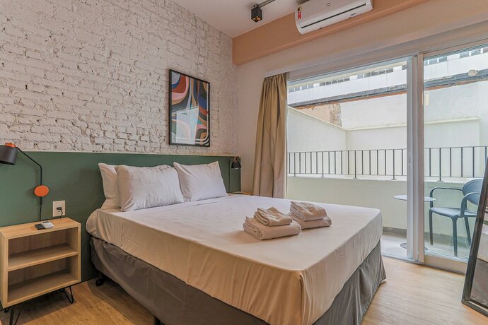 Imagen de la habitación del Hotel 360 Rbs El&iacute;seos. Foto 22
