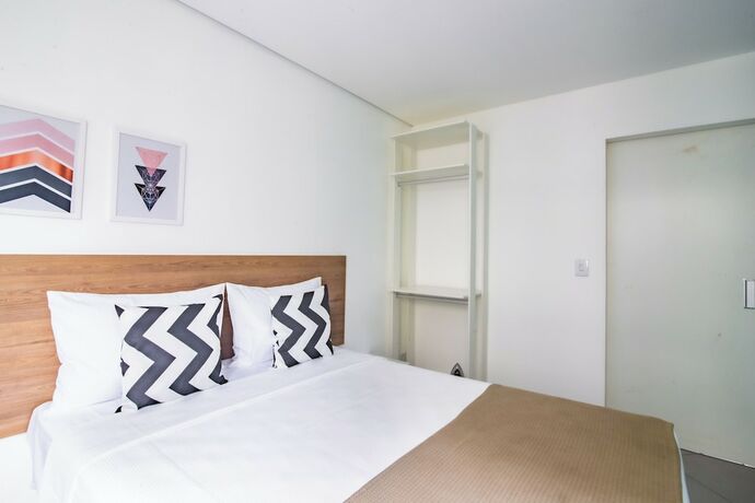 Imagen general del Hotel 360 Santa Ifig&ecirc;nia. Foto 2