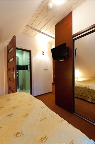 Imagen de la habitación del Hotel 365. Foto 5