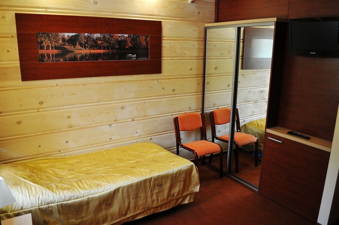 Imagen de la habitación del Hotel 365. Foto 9