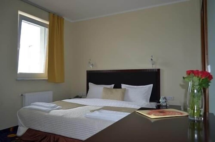 Imagen de la habitación del Hotel 365. Foto 10