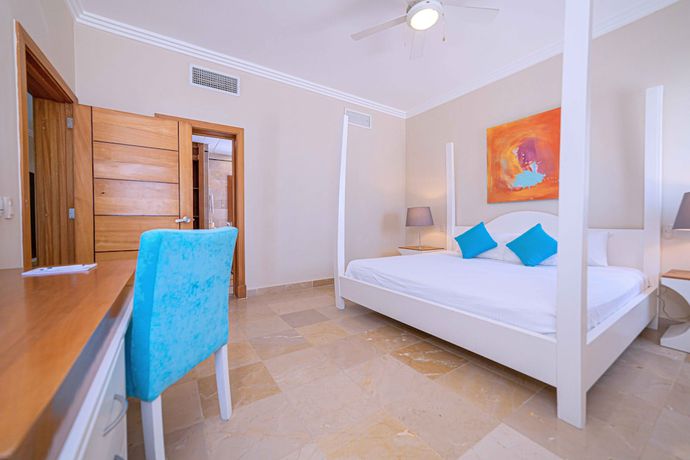 Imagen de la habitación del Hotel 365 & Beach Club Punta Cana. Foto 8