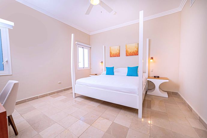 Imagen de la habitación del Hotel 365 & Beach Club Punta Cana. Foto 9