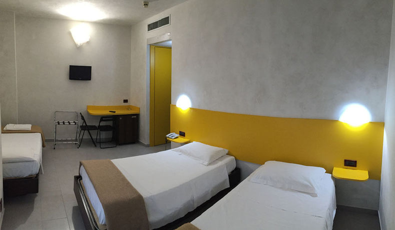 Imagen de la habitación del Hotel 38, Milán. Foto 8