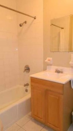 Imagen de la habitación del Hotel 380 Inn. Foto 3