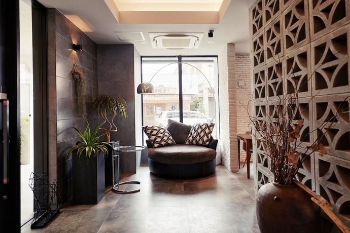 Imagen de los interiores del Hotel 385. Foto 18