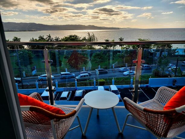 Imagen general del Hotel 39 Jamaica. Foto 10