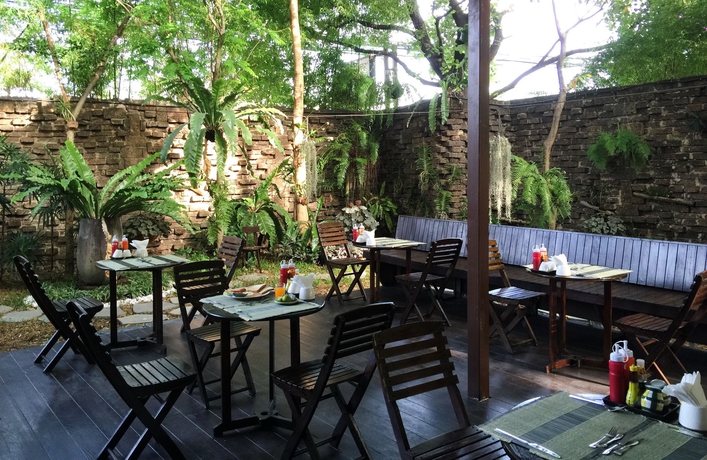 Imagen del bar/restaurante del Hotel 3B Boutique Bed y Breakfast. Foto 2