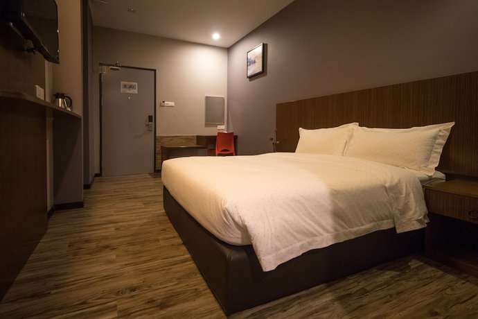 Imagen de la habitación del Hotel 3-Plus. Foto 2