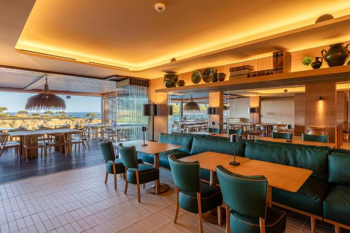 Imagen del bar/restaurante del Hotel 3hb Fal&eacute;sia Beach. Foto 4