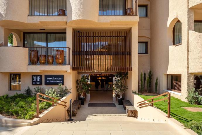 Imagen de los exteriores del Hotel 3hb Fal&eacute;sia Beach. Foto 14