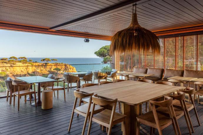 Imagen del bar/restaurante del Hotel 3hb Fal&eacute;sia Beach. Foto 7