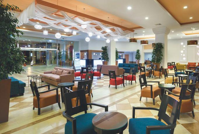 Imagen del bar/restaurante del Hotel 3hb Guarana - All Inclusive. Foto 4