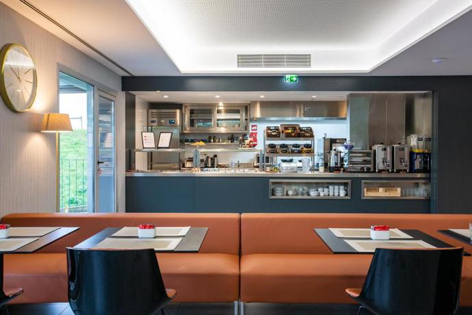 Imagen del bar/restaurante del Hotel 3k Porto Aeroporto. Foto 5