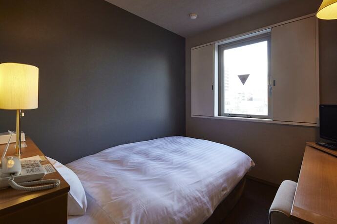 Imagen de la habitación del Hotel 3s Atsugi. Foto 16