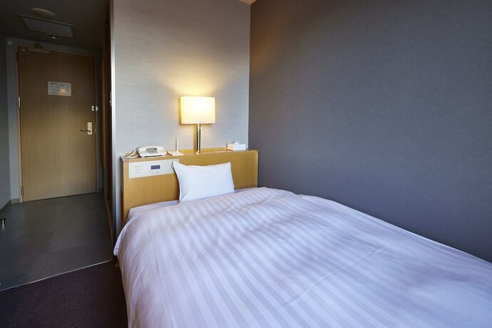 Imagen de la habitación del Hotel 3s Atsugi. Foto 21