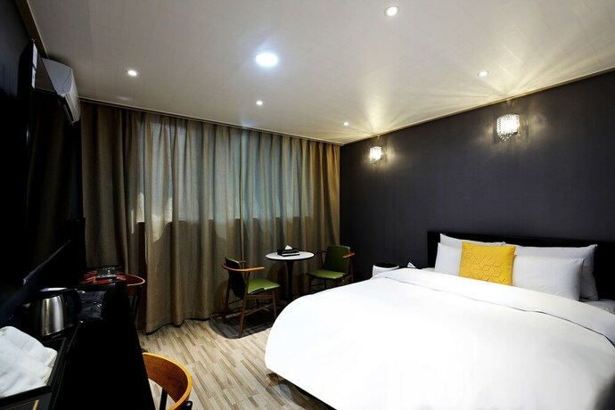 Imagen de la habitación del Hotel 3s Boutique Hotel. Foto 18