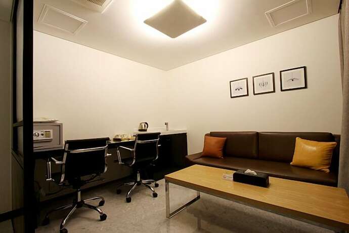Imagen de la habitación del Hotel 3s Sorae. Foto 23