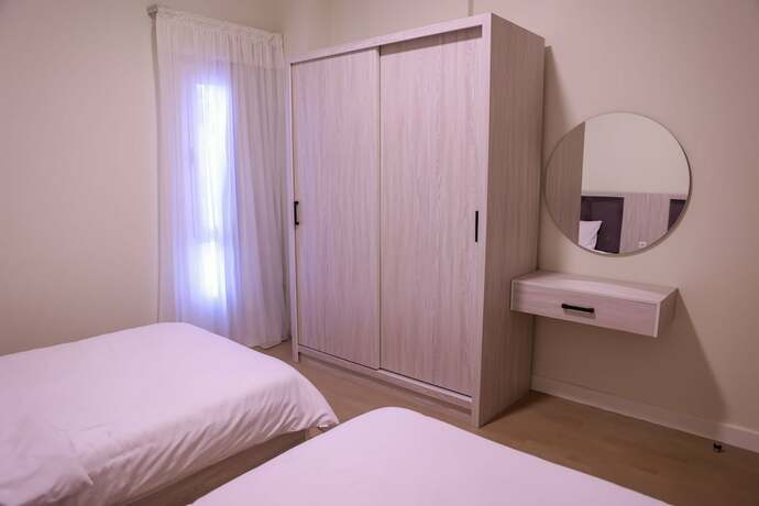 Imagen de la habitación del Hotel 4 Bdr Apt. - Boulevard Mivida. Foto 19