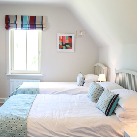 Imagen de la habitación del Hotel 4 Bedroom Holiday Home With Wheelchair Accessible Bathroom 2km From Kenmare. Foto 13