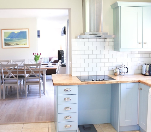 Imagen de la habitación del Hotel 4 Bedroom Holiday Home With Wheelchair Accessible Bathroom 2km From Kenmare. Foto 15