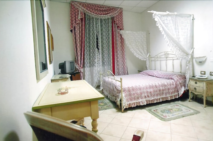 Imagen de la habitación del Hotel 4 Mori. Foto 6