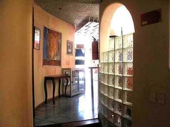 Imagen de los interiores del Hotel 4 R&iacute;os. Foto 8