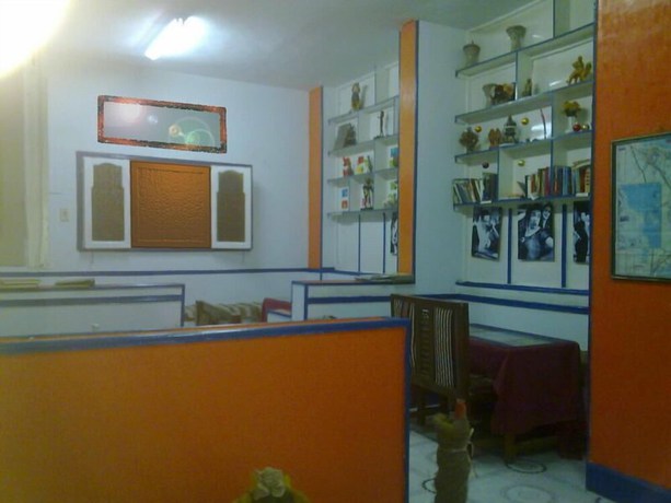 Imagen del bar/restaurante del Hotel 4 SEASONS HOTEL. Foto 4