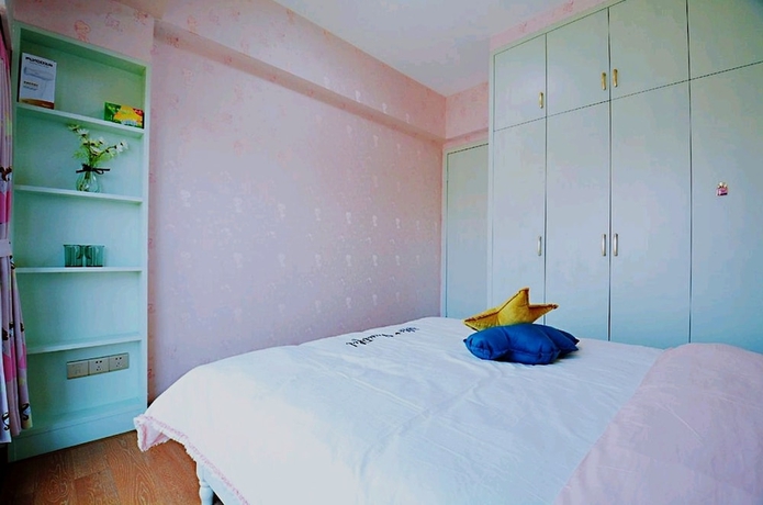 Imagen de la habitación del Hotel 4 Seasons Big Family 3 Queen Beds and High Rise View. Foto 10