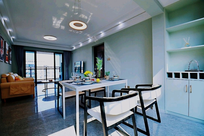 Imagen de la habitación del Hotel 4 Seasons Big Family 3 Queen Beds and High Rise View. Foto 16