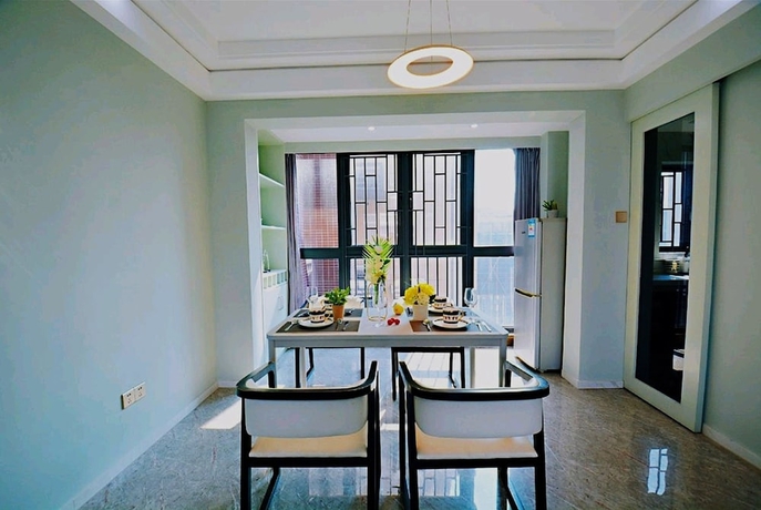 Imagen de la habitación del Hotel 4 Seasons Big Family 3 Queen Beds and High Rise View. Foto 17