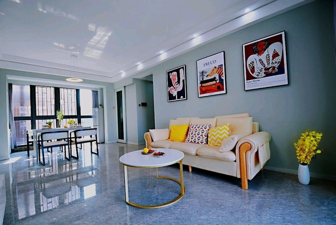 Imagen de la habitación del Hotel 4 Seasons Big Family 3 Queen Beds and High Rise View. Foto 19