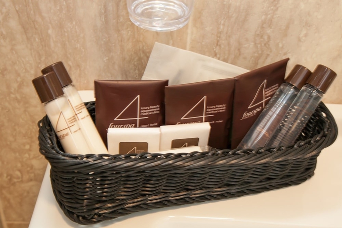 Imagen de la habitación del Hotel 4 Spa Resort. Foto 3