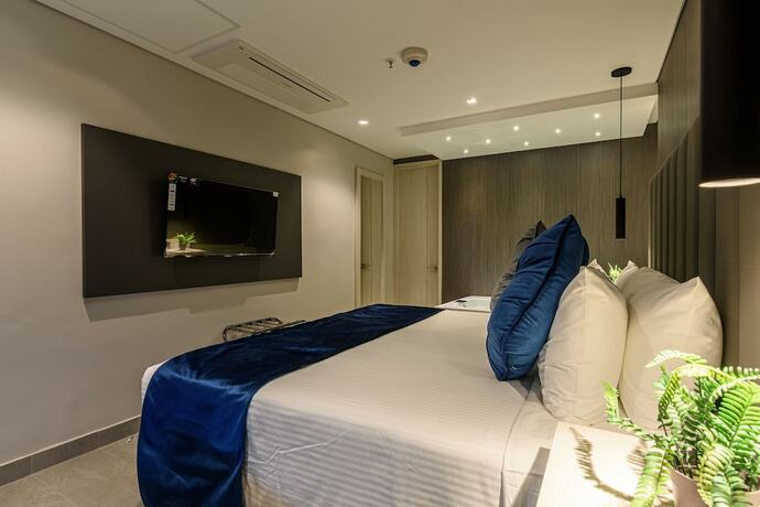 Imagen general del Hotel 4 Sur. Foto 10