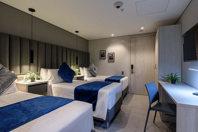 Imagen de la habitación del Hotel 4 Sur. Foto 15