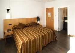 Imagen de la habitación del Hotel 4 Vientos. Foto 4