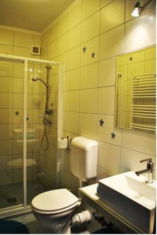 Imagen general del Hotel 4 ász Deluxe Apartman. Foto 10