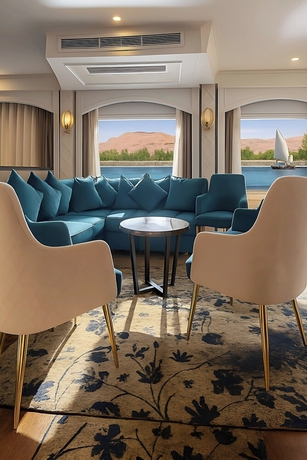 Imagen del bar/restaurante del Hotel 4 nights Aurora Nile Cruise full board. Foto 3