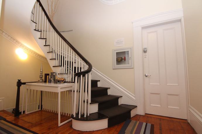 Imagen de los interiores del Hotel 40 Temple St. Foto 9