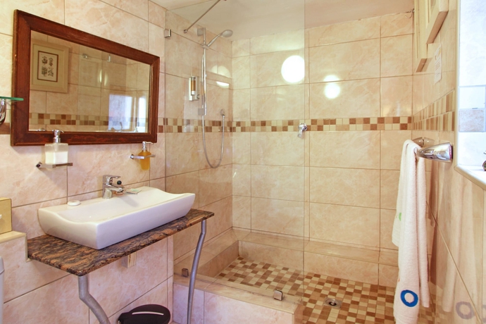 Imagen de la habitación del Hotel 40 Winks Guest House Green Point Cape Town. Foto 13