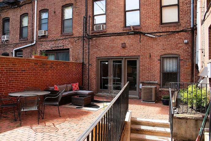 Imagen general del Hotel 402 Columbus Ave. Foto 1
